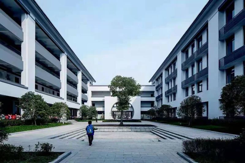 學(xué)校該有的樣子,打卡輕鋼網(wǎng)紅基地,“新中式”學(xué)校建筑(圖12) 睿婕輕鋼別墅