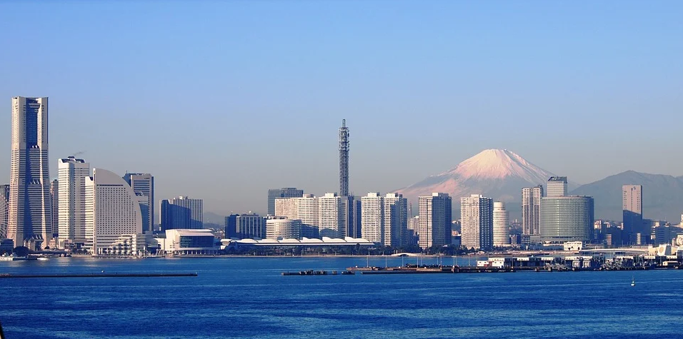 輕鋼結(jié)構(gòu)房屋源自日本還是美國(guó)?輕鋼結(jié)構(gòu)房屋為什么能住上百年?(圖1) 睿婕輕鋼別墅